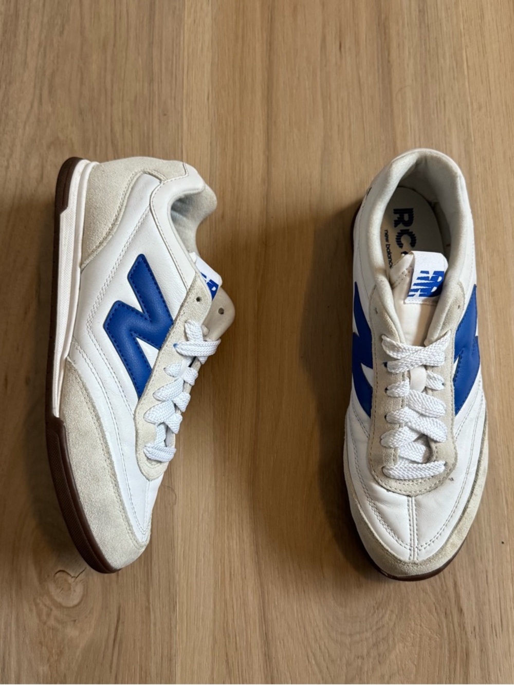 New Balance RC42 White/ Blue Sneakers Sz 8.5 URC42LAB